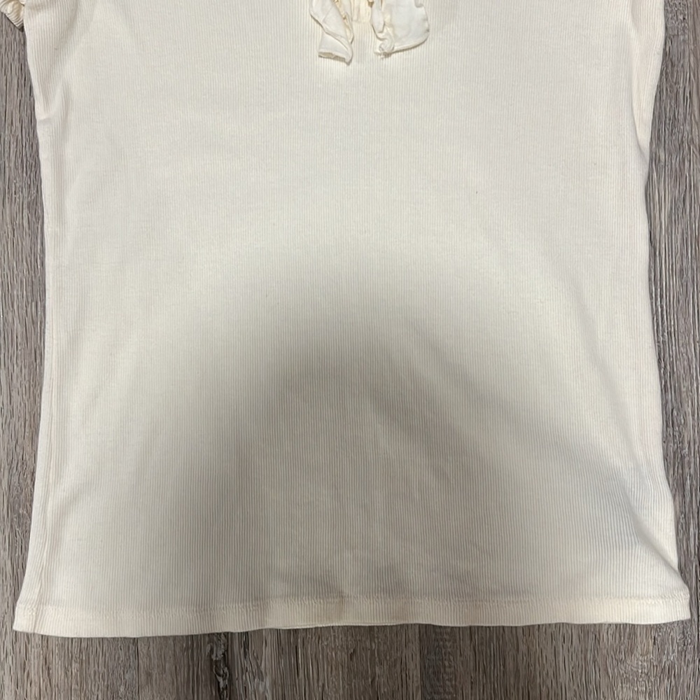 Lauren Ralph Lauren Ruffle V-neck Ribbed Top​​​ - Picture 5 of 11